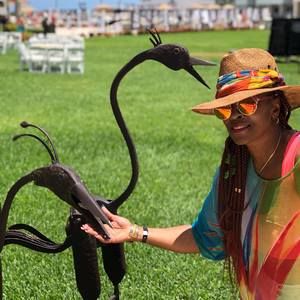 Meet your Posher, Pamela